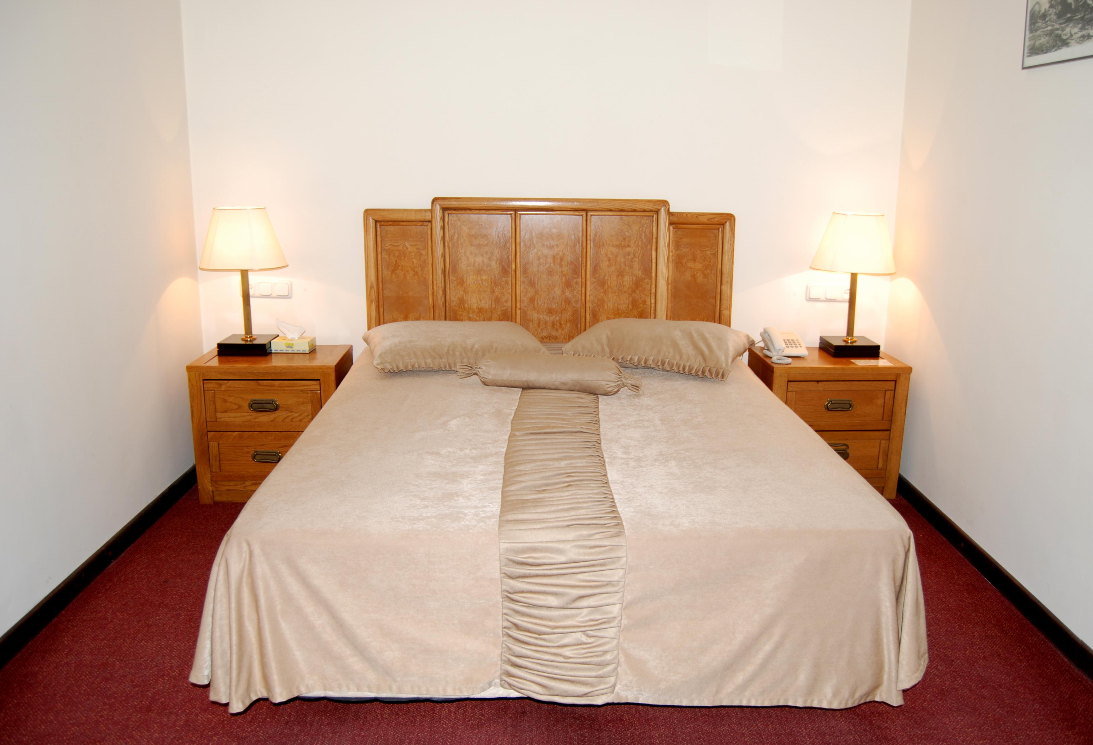 Regineh Hotel Erévan Extérieur photo